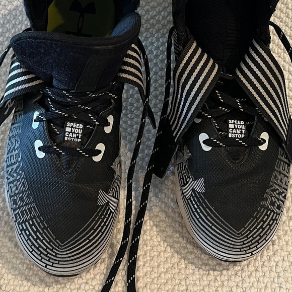 Under Armour Highlight Franchise RM Senior Football Cleats BLK/White Sz 9 - Picture 6 of 9